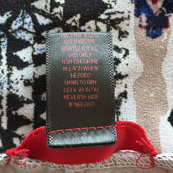 Aztec print buttery soft boho gaucho pants, size L - Picture 8 of 8